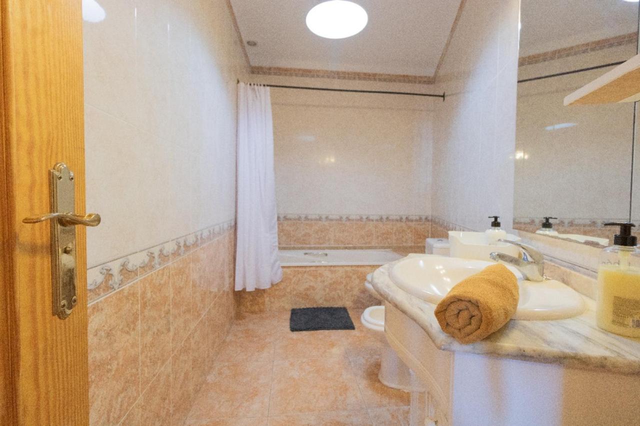 Three Bedroom Apartament Near Santa Cruz 1A エクステリア 写真